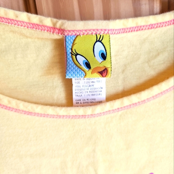 Branded Vintage Tweety Bird Women's 2x Shirt - Picture 3 of 5